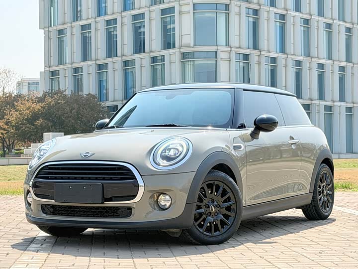 MINI Hatch — фото 1