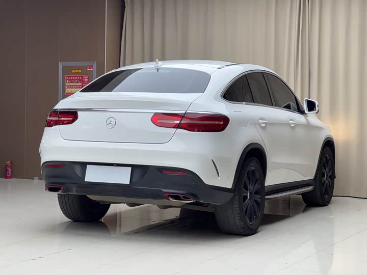 Mercedes-Benz GLE 2015 GLE 320 4 MATIC SUV — фото 16