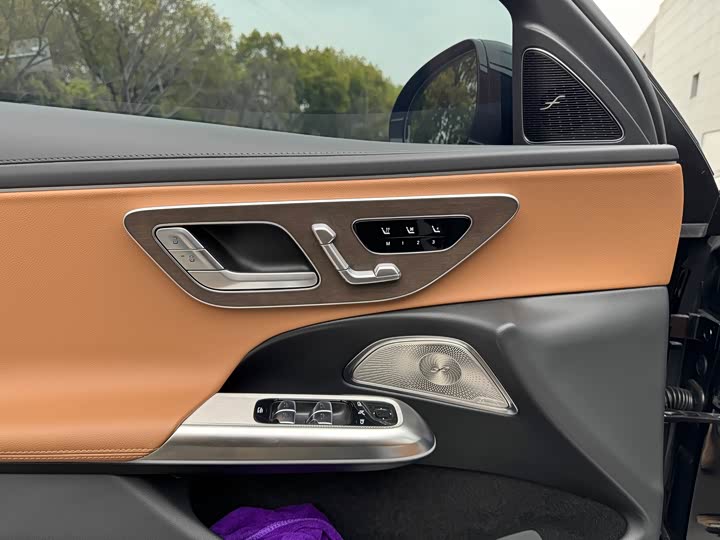 Mercedes-Benz E-Class E 300 L стиль — фото 4