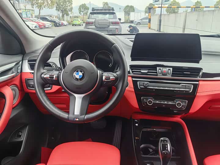 BMW X2 2022 s Drive 25i M — фото 14