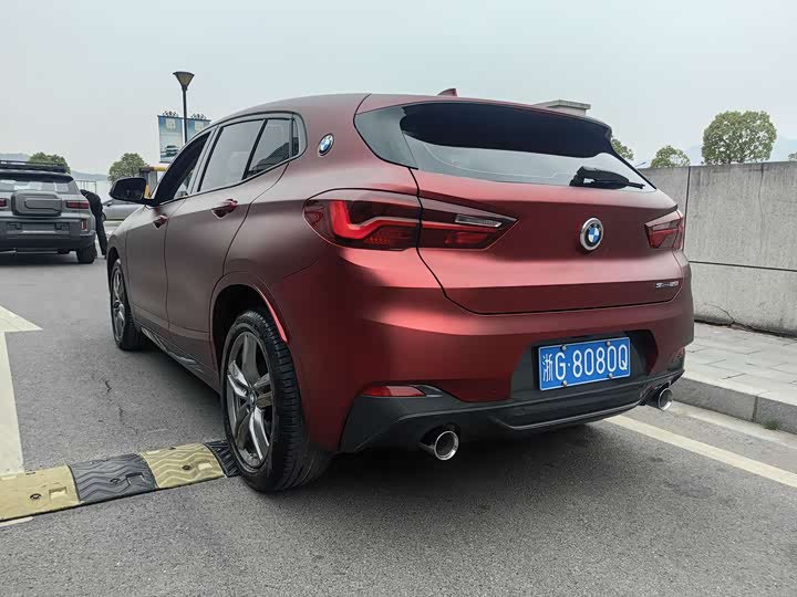 BMW X2 2022 s Drive 25i M — фото 6