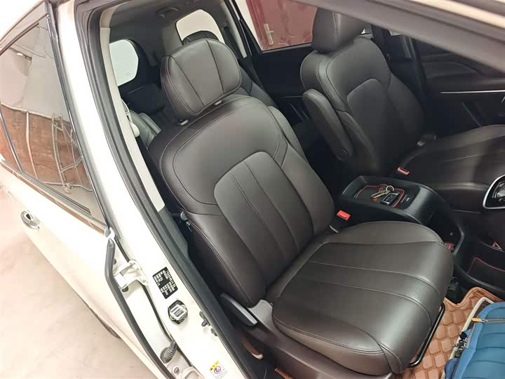 Trumpchi M6 2019 270 T DCT ( ) VI — фото 20