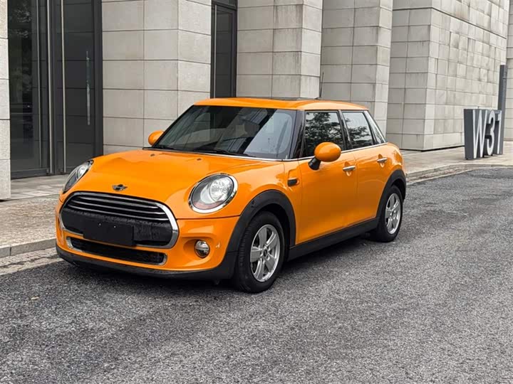 MINI Hatch