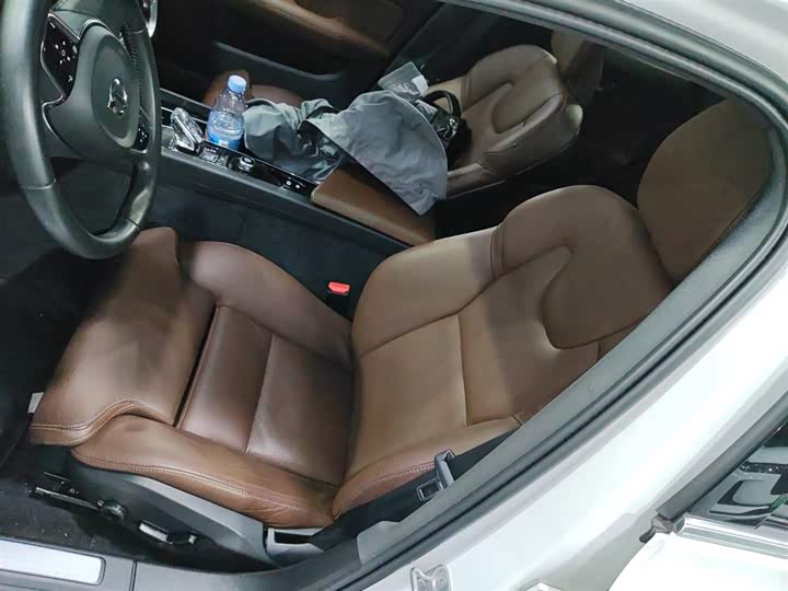 Volvo S60 2022 B 4 — фото 11