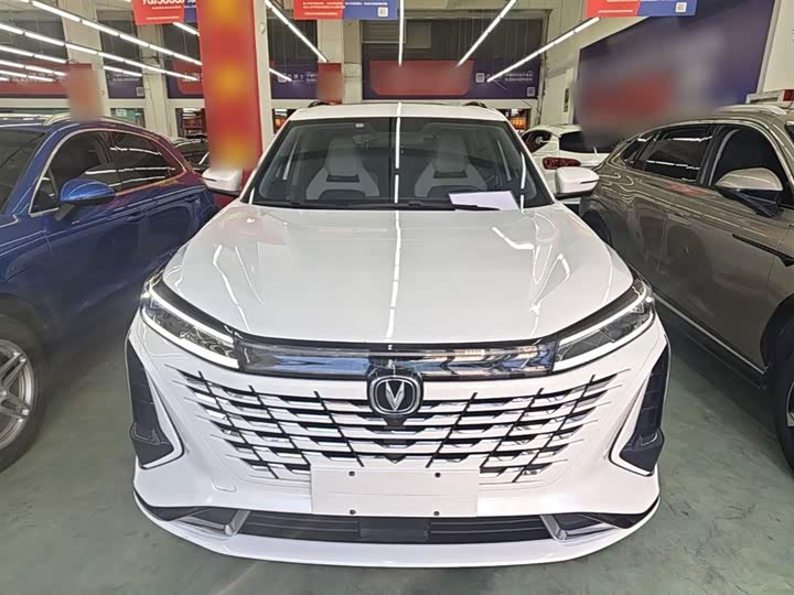 Changan CS75 PLUS 2023 1.5 T ATPremium — фото 3