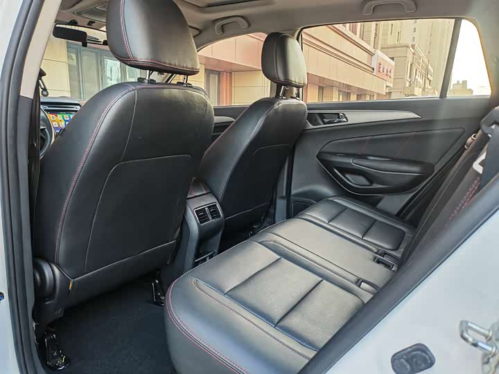 Changan CS75 2016 1.8 T ATElite V — фото 10