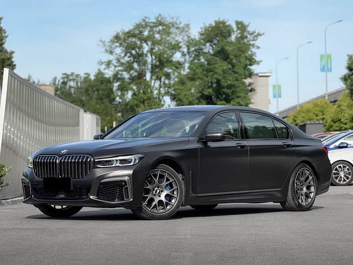 BMW 7-Series 2017 750 Li x Drive — фото 1