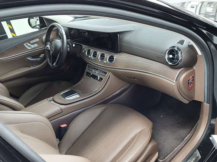 Mercedes-Benz E-Class рестайлинг E 300 L стиль — фото 4
