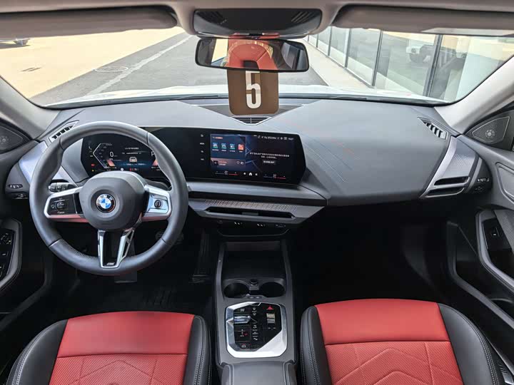 BMW 2-Series 2025 225 L M — фото 11