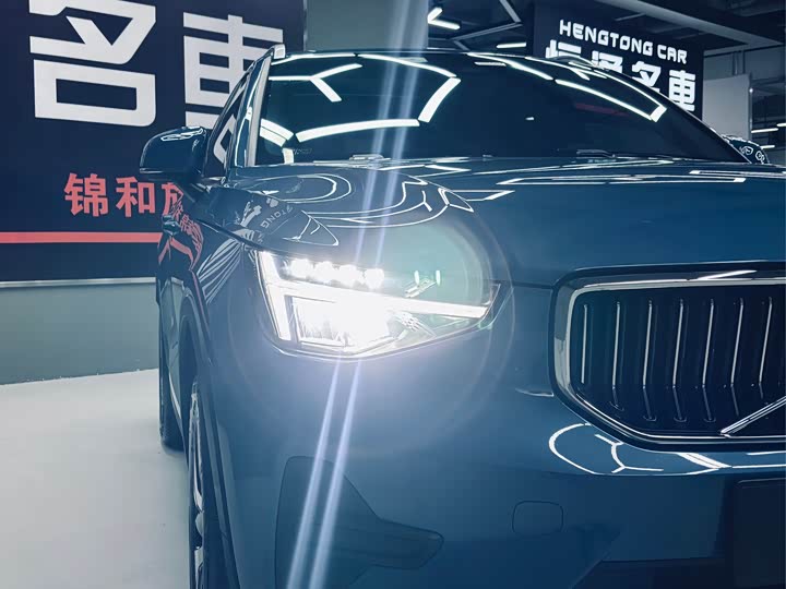 Volvo XC40 2023 B 3 — фото 6