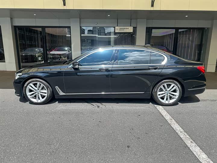 BMW 7 Series 730Li премиум — фото 4