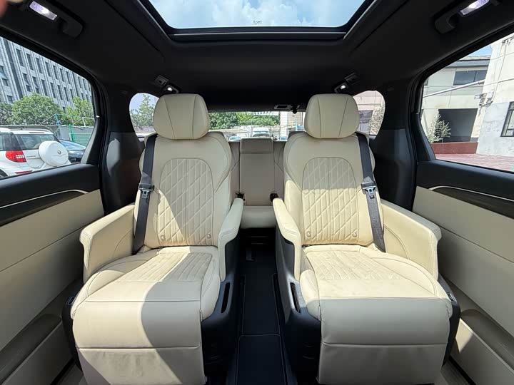 Buick GL8 ES 653T люкс — фото 18