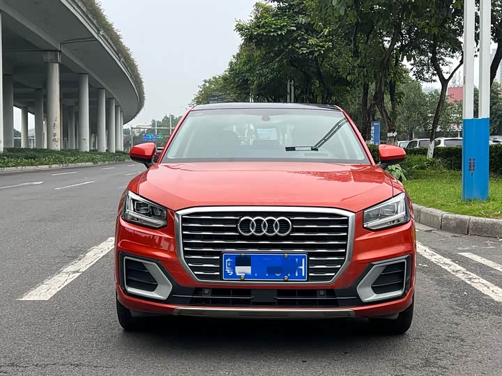 Audi Q2L 2018 35 TFSI V — фото 1