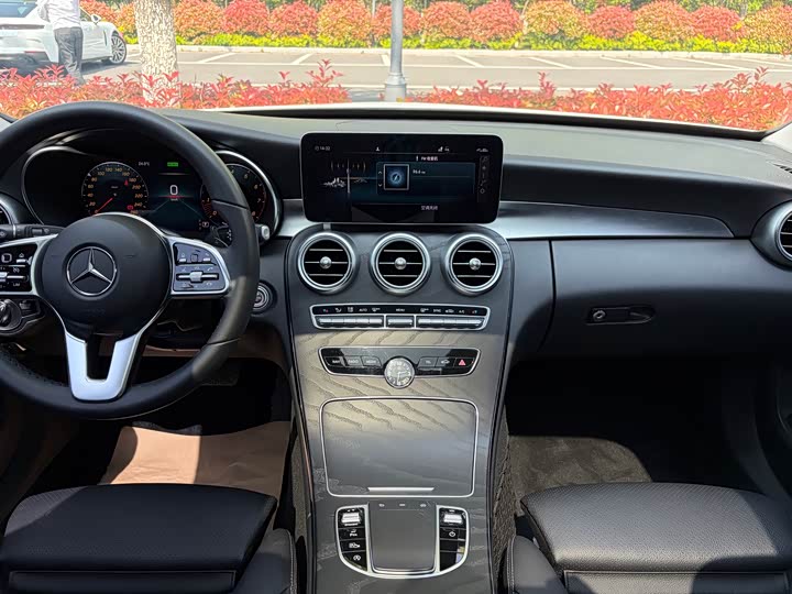 Mercedes-Benz C-Class 2020 C 260 — фото 17