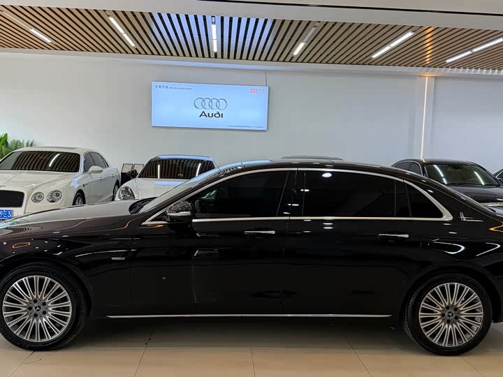 Mercedes-Benz E-Class 2020 E 300 L — фото 3