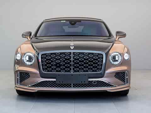 Bentley Flying Spur — фото 22
