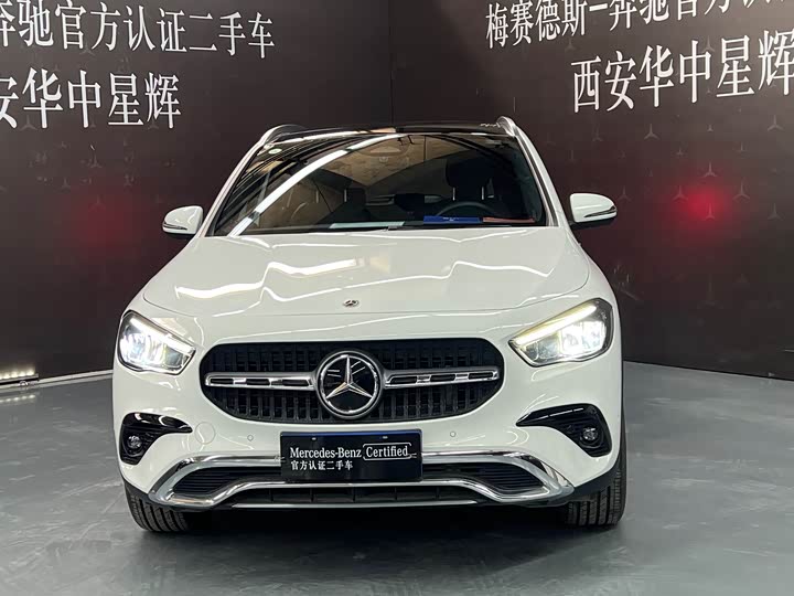 Mercedes-Benz GLA 2024 GLA 220 — фото 2