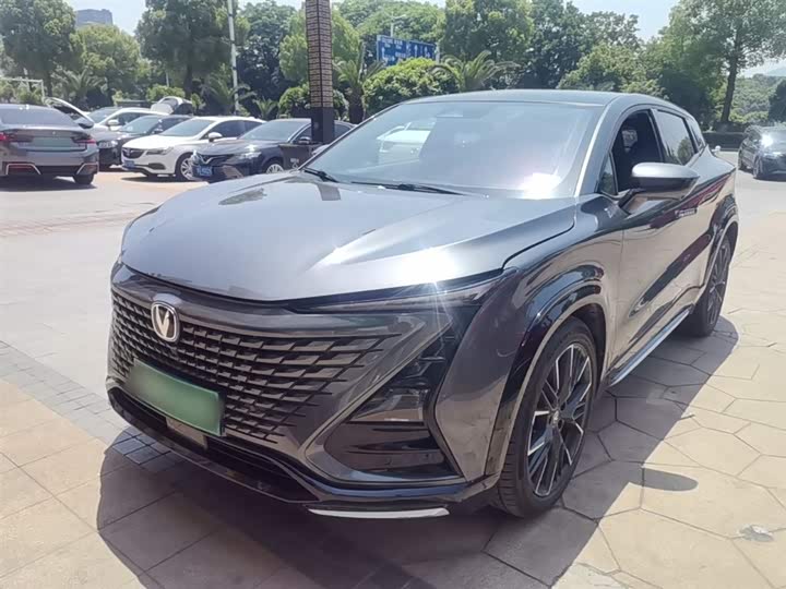 Changan UNI-T 2023 1.5 T Premium — фото 1