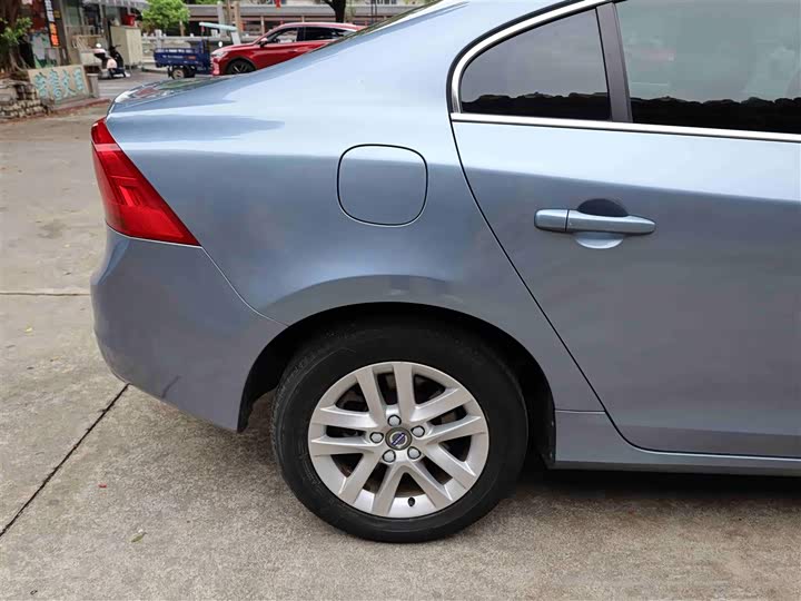 Volvo S60 2018 S 60 L T 3 — фото 29