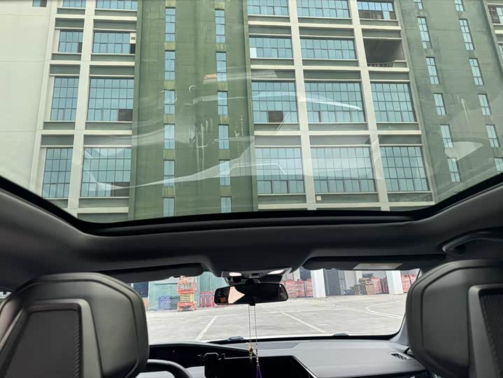 Changan UNI-V 2022 1.5 T — фото 20