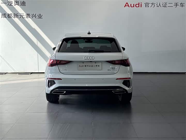 Audi A3 2024 Sportback 35 TFSI Sport — фото 5