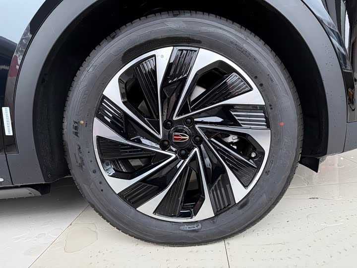 Hongqi HS7 PHEV 2024 2.0 T PHEV 4 WD 7 — фото 16