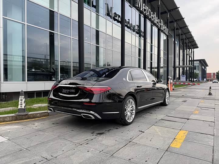Maybach S-Class 2023 S 580 4 MATIC — фото 16