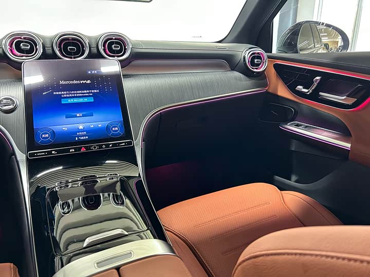 Mercedes-Benz GLC 2024 GLC 260 L 4 MATIC Luxury 5 — фото 14