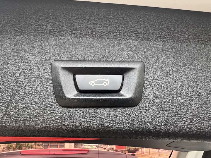 BMW X1 2018 s Drive 20 Li Leading — фото 23
