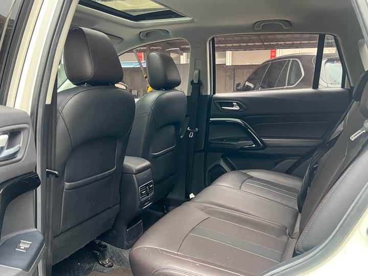 Trumpchi GS4 2018 200 T G-DCT 2 WD — фото 18