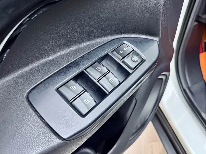 Trumpchi GS4 2019 270 T AT 2 WD — фото 11