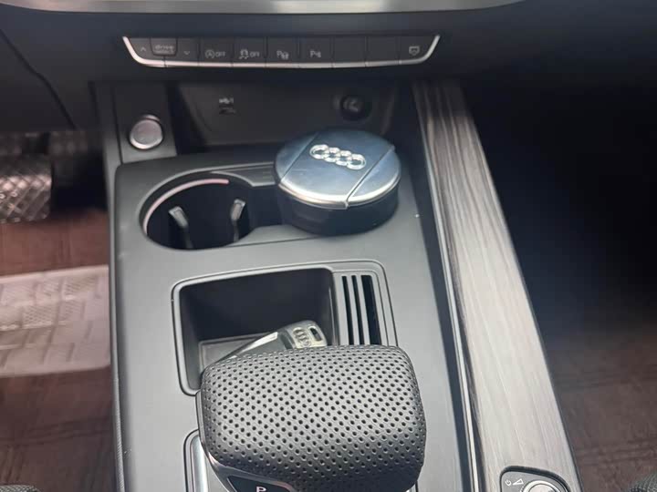 Audi A4L 2020 40 TFSI — фото 15