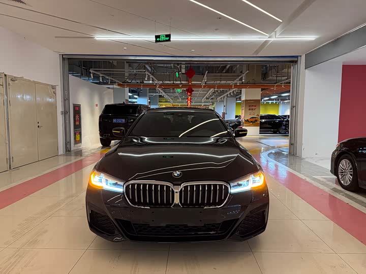 BMW 5 Series — фото 2