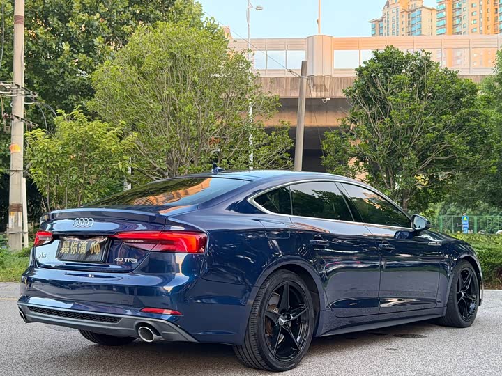 Audi A5 Sportback 40 TFSI стиль — фото 6