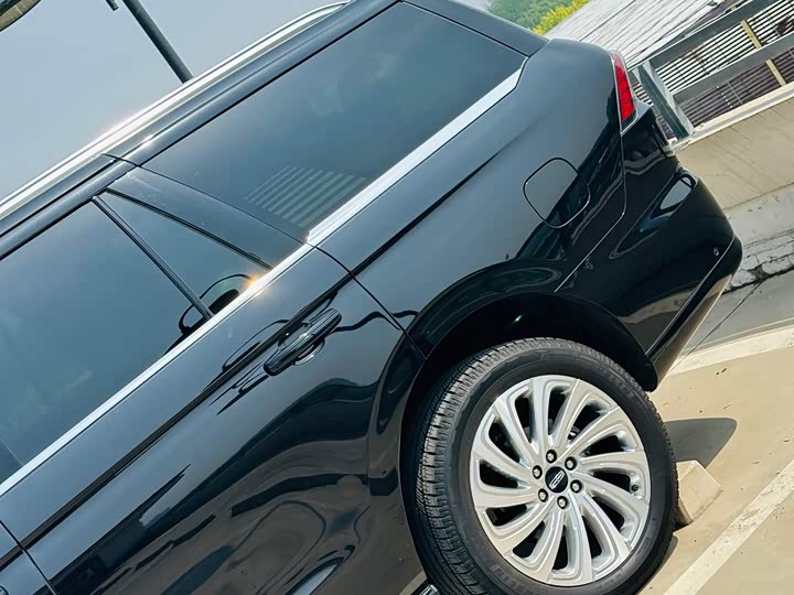 Lincoln Navigator — фото 9