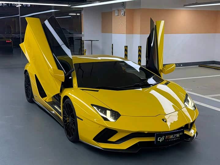 Lamborghini Aventador 2017 Aventador S — фото 3