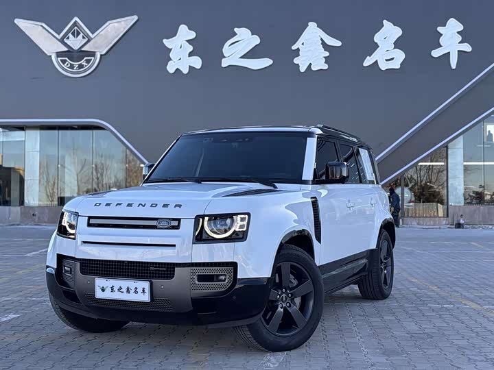 Land Rover Defender — фото 1