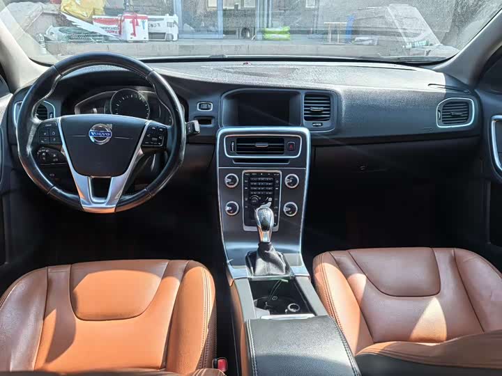 Volvo S60 2015 S 60 L T 5 — фото 9