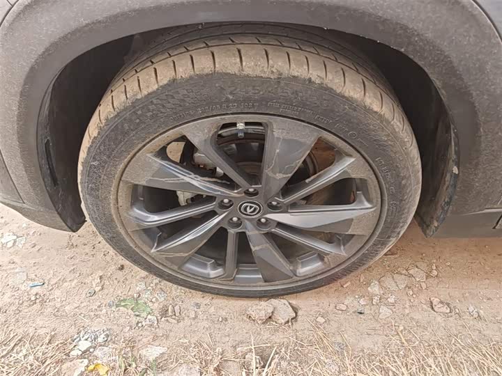 Changan UNI-T 2020 1.5 T Premium — фото 23