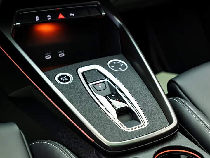 Audi A3 2025 A 3 L Limousine 35 TFSI — фото 14