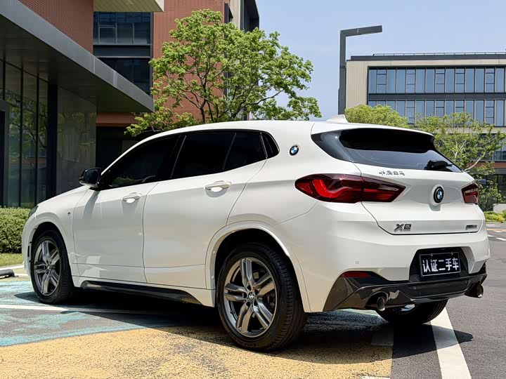 BMW X2 2023 s Drive 25i M — фото 6