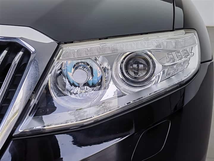 Hongqi H7 2015 3.0 L Premium — фото 7
