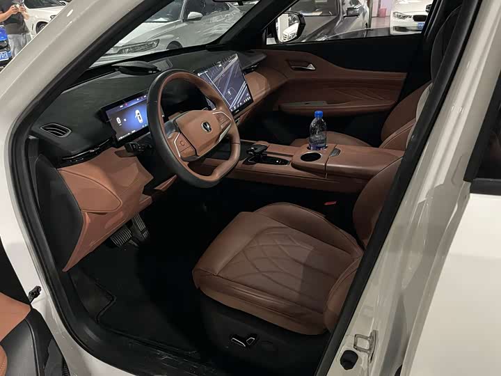 Changan UNI-Z 2024 i DD 125km — фото 7