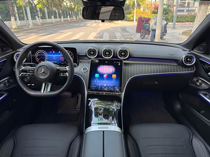 Mercedes-Benz C-Class 2025 C 260 L — фото 15