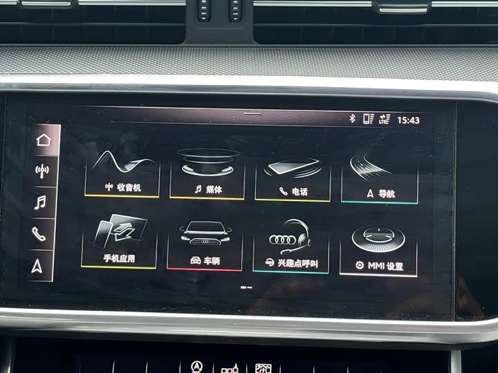 Audi A6L 40 TFSI люкс-динамик — фото 12