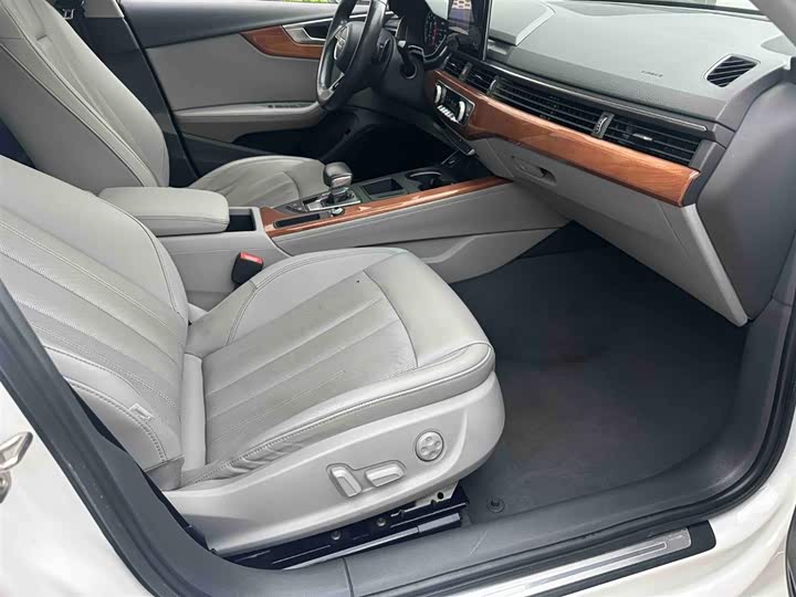 Audi A4L 2020 40 TFSI — фото 10