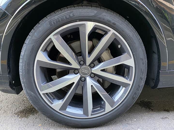Audi Q7 2023 55 TFSI quattro S line Sport — фото 7