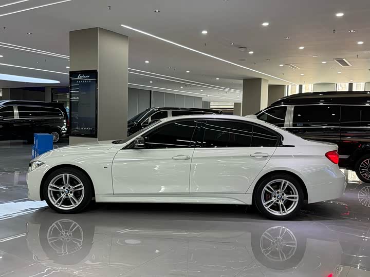 BMW 3-Series 2019 320 Li M — фото 3