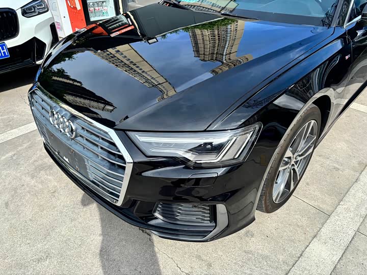 Audi A6L 40 TFSI люкс-динамик — фото 3