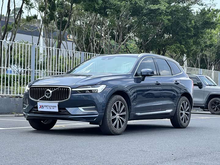 Volvo XC 60 2021 T 5 4 WD